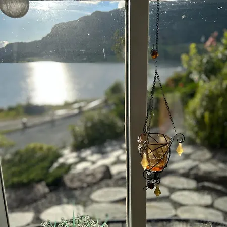 Pa Neset * Stongfjorden